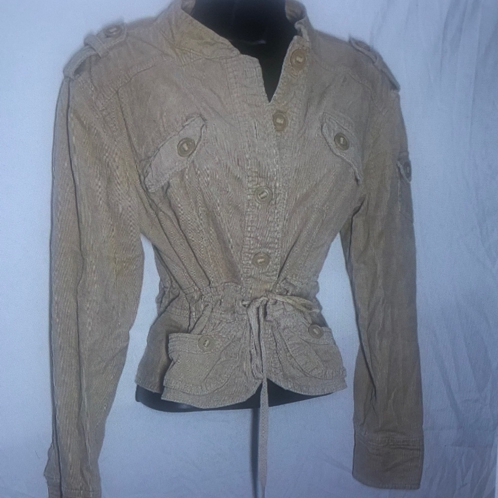 Women's Tan Button-Up Jacket